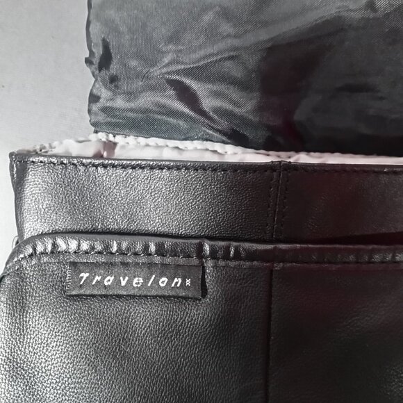 Travelon Black Crossbody Travel Bag Organizer Multi Zip Like New - Picture 5 of 12